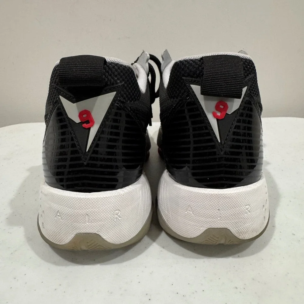 Jordan zoom 92